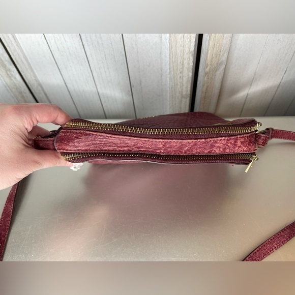 Fossil Piper Toaster Leather Red Crossbody Medium Bag Gold Hardware - Picture 5 of 8